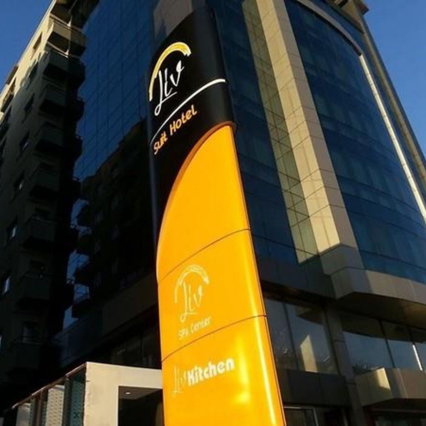Liv suit otel %30 indirim